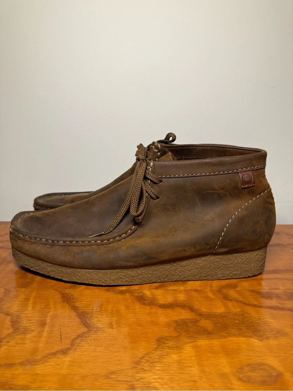 Clarks Wallabee Boot — Brown Leather (Collection / Extreme Comfort) Size 10